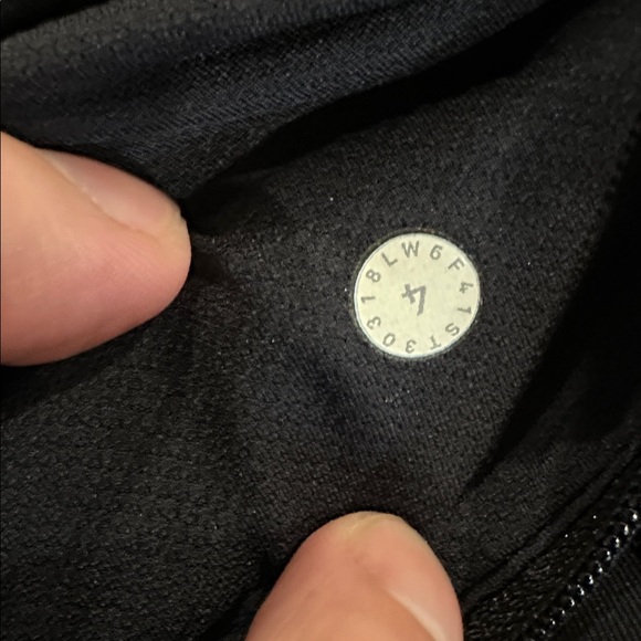 Lululemon Pace Rival Crop *22" Aloha black excellent! Sz 4 - Picture 3 of 4